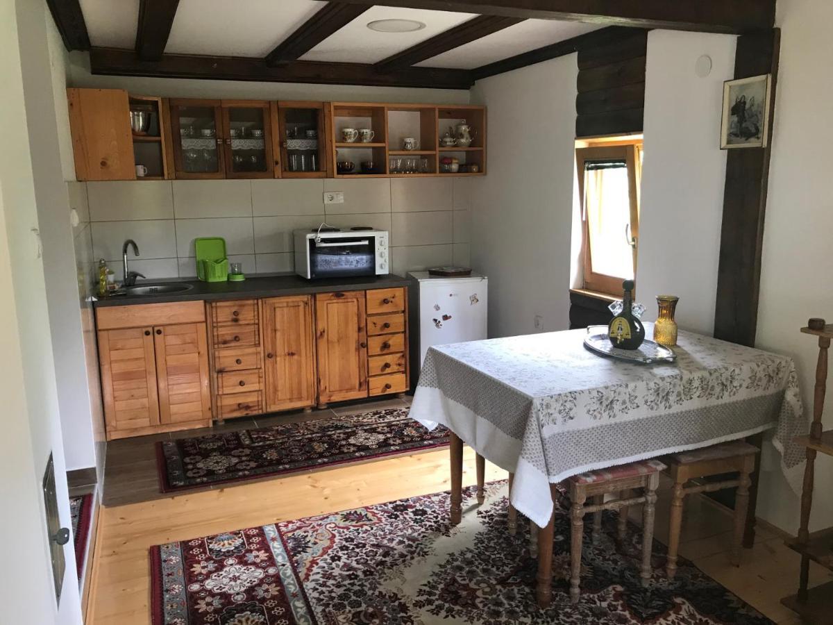 Apartamento Seosko Domacinstvo Bondzulic Užice Exterior foto